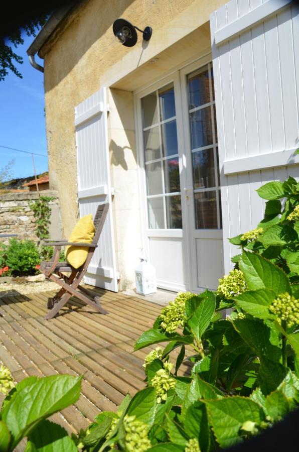 O Sources Bed and Breakfast Bazenville Buitenkant foto